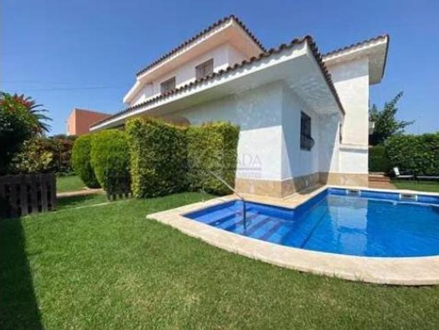 Chalet Venta Cambrils, L'Ardiaca La Llosa