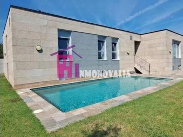 Chalet Venta Cangas, Cangas