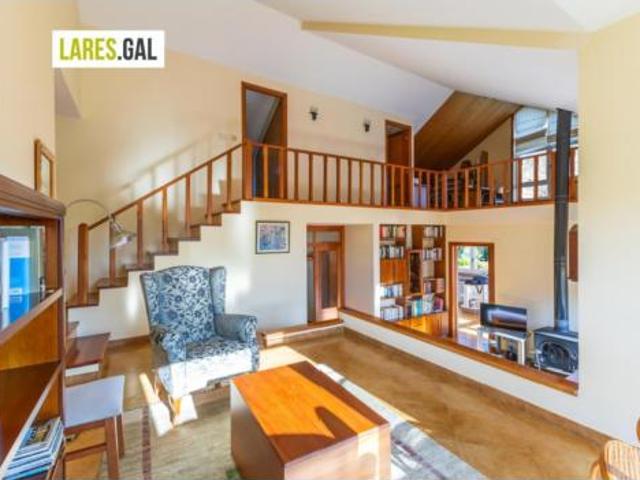 Chalet Venta Cangas, Darbo Santa María