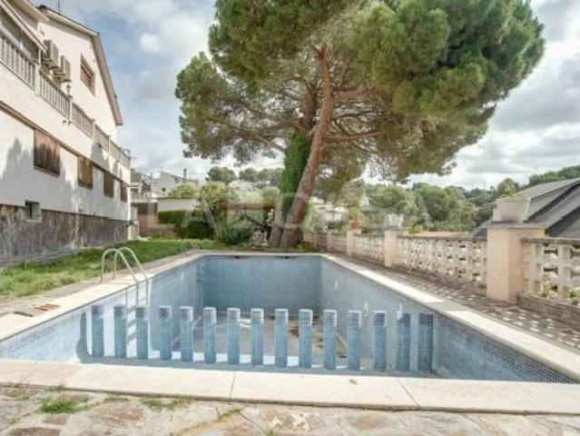 Chalet Venta Canovelles, Canovelles