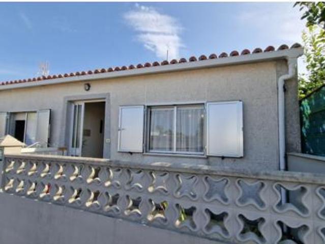 Chalet Venta Carballo, A Algara