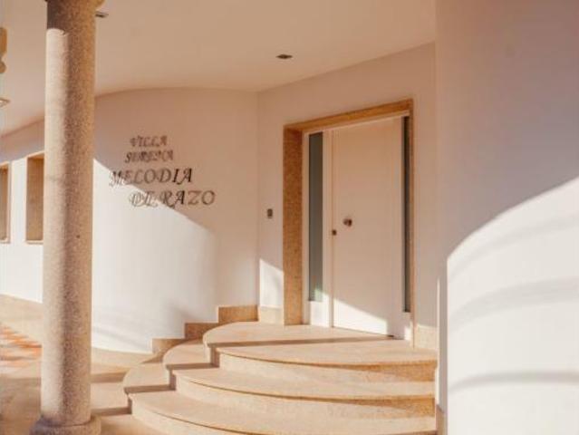 Chalet Venta Carballo, Razo da Costa