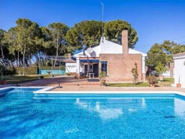 Chalet Venta Carmona, Carmona