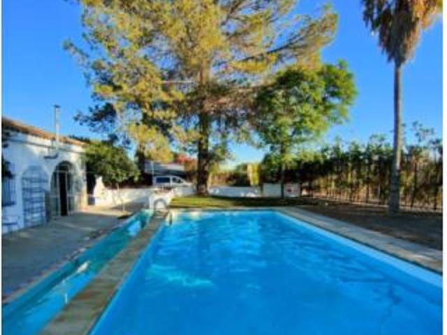 Chalet Venta Carmona, Carmona