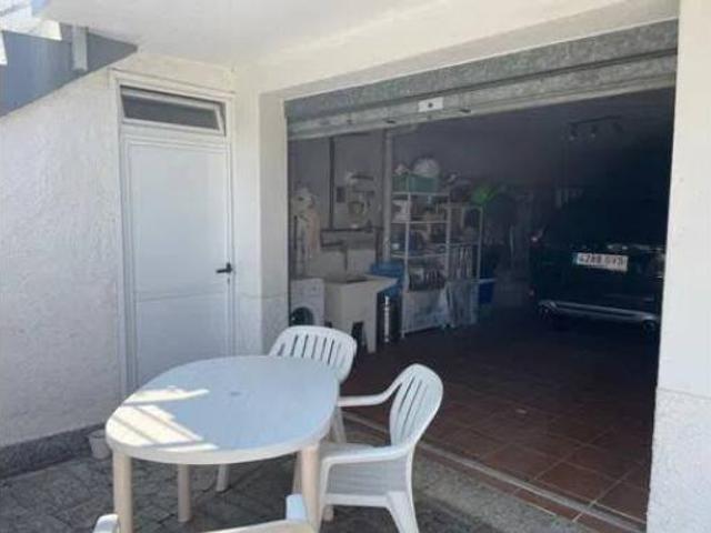 Chalet Venta Cartelle, Outomuro