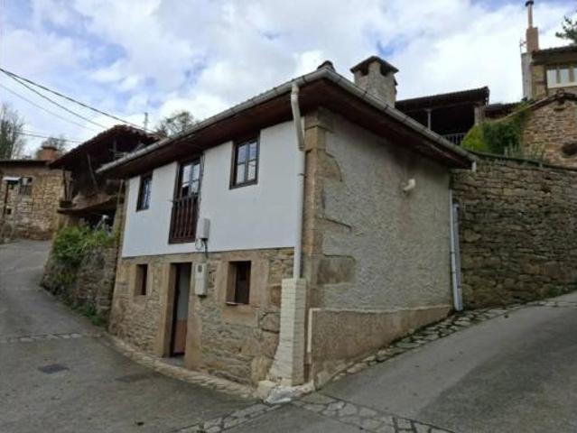Chalet Venta Caso, Barrio Caso
