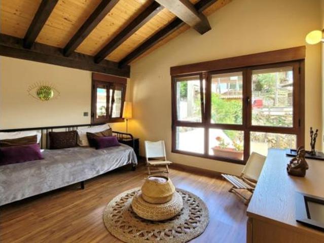 Chalet Venta Caso, Caleao