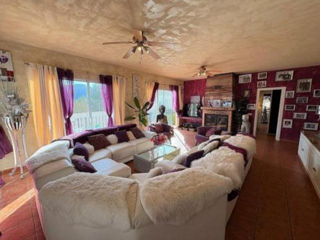 Chalet Venta Castalla, Castalla