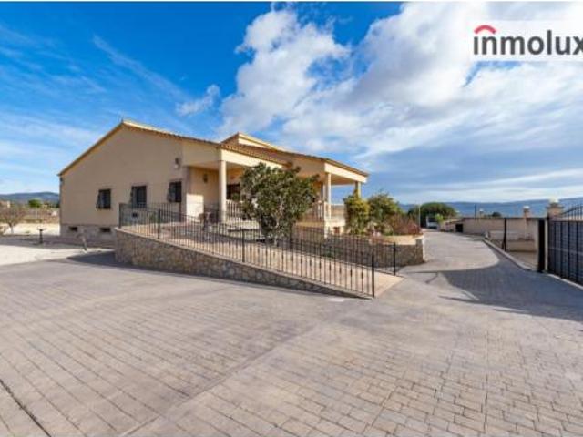 Chalet Venta Castalla, Castalla