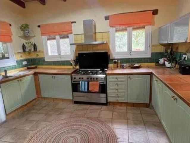 Chalet Venta Castell de Castells, Castell de Castells