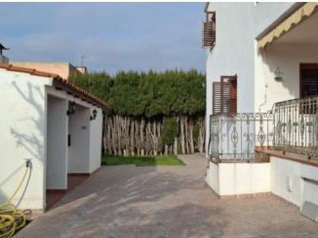 Chalet Venta Castelló de la Plana, Este