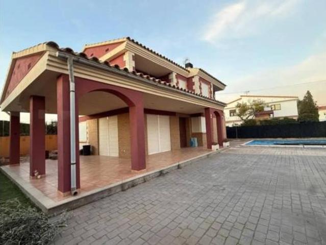 Chalet Venta Castelló de la Plana, Oeste