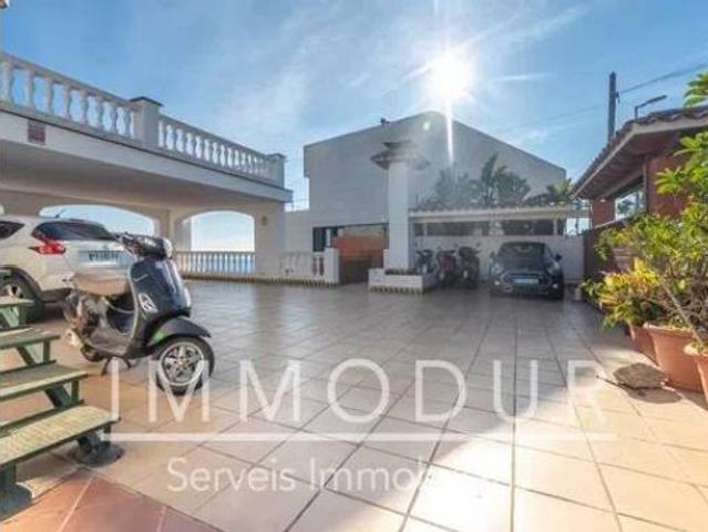 Chalet Venta Castelldefels, Montmar