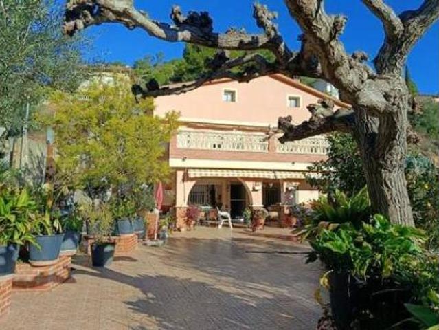 Chalet Venta Castellet i la Gornal, Can Balaguer