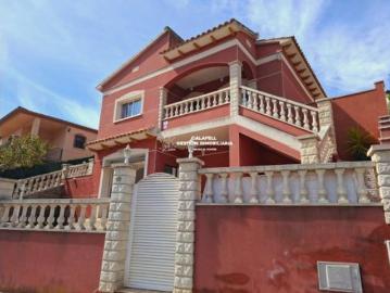Chalet Venta Castellet i la Gornal, Can Balaguer