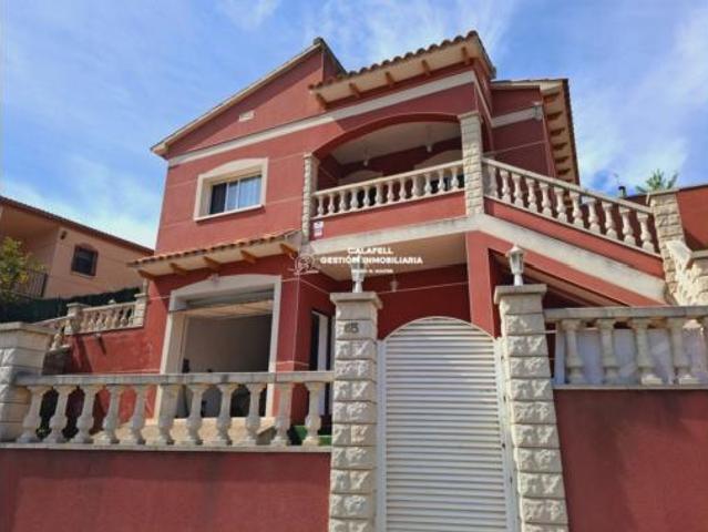 Chalet Venta Castellet i la Gornal, Can Balaguer