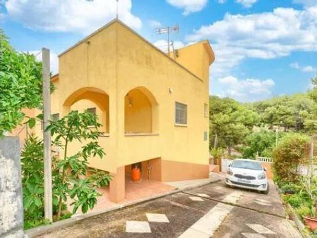 Chalet Venta Castellet i la Gornal, Can Balaguer