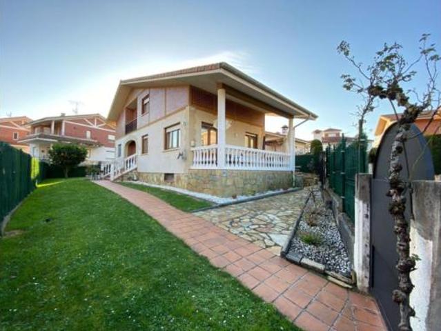 Chalet Venta Castro Urdiales, Mioño Santullán