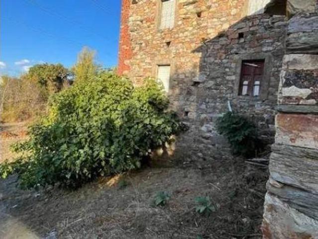 Chalet Venta Castropodame, Abesedo