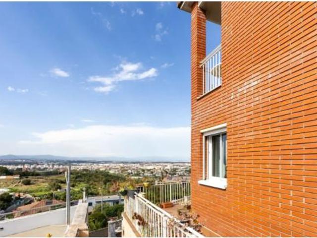 Chalet Venta Cerdanyola del Vallès, Plana del Castell Montflorit