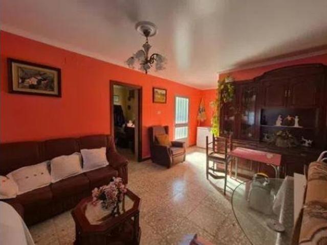 Chalet Venta Cerdido, A Vila da Igrexa