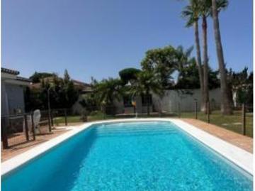 Calle Montevideo, Chiclana De La Frontera, La Barrosa, Cádiz, Andalucía, Andalucía