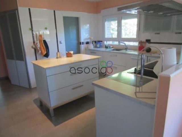 Chalet Venta Chiloeches, Albolleque