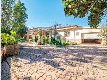 Chalet Venta Chiva, Chiva