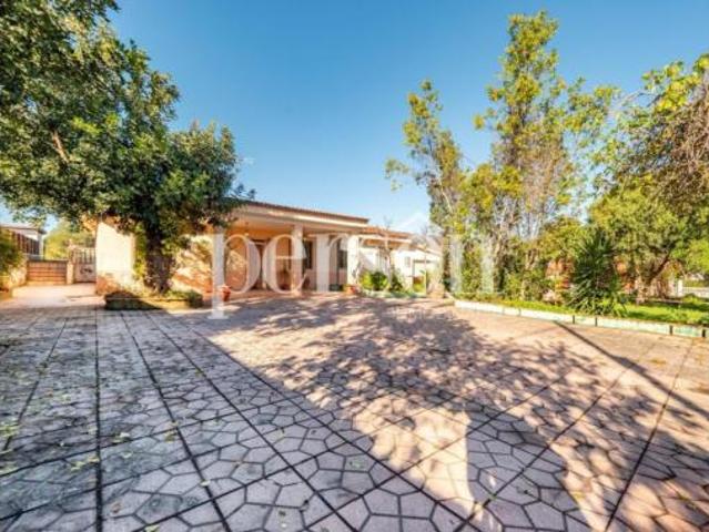 Chalet Venta Chiva, Chiva