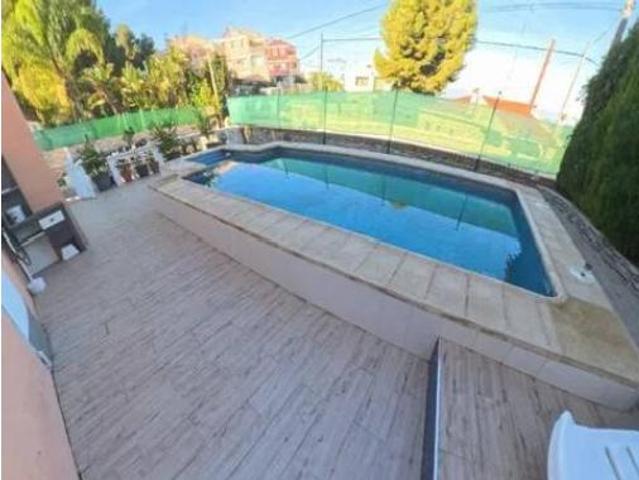 Chalet Venta Chiva, Chiva