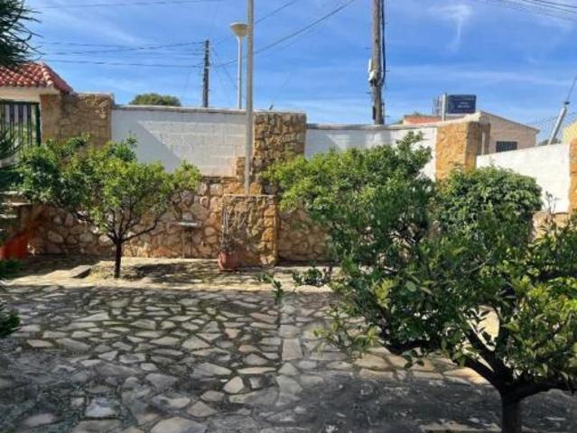 Chalet Venta Chiva, Chiva
