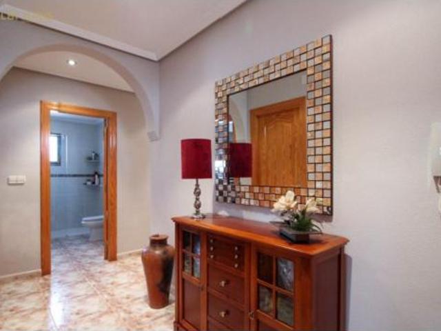 Chalet Venta Crevillent, Barrio de La Estación de Crevillent