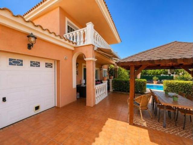 Chalet Venta Cubelles, Parc de Cubelles La Solana