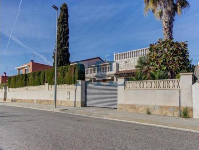 Chalet Venta Cubelles, Parc de Cubelles La Solana