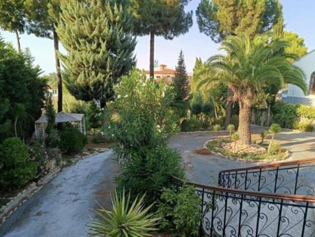 Chalet Venta Cúllar, Venta del Peral