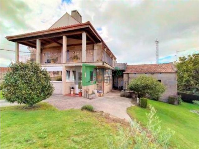 Chalet Venta Amoeiro, Amoeiro