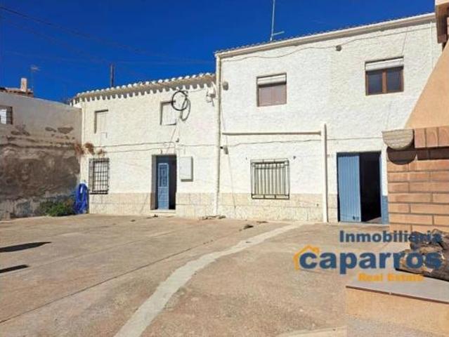Chalet Venta Antas, Jauro