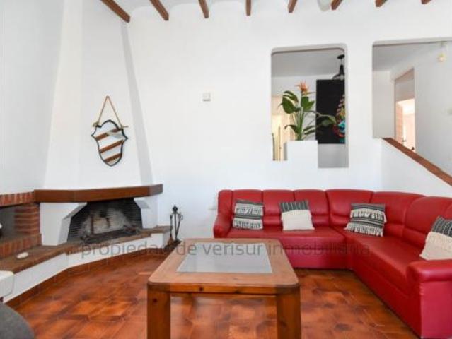 Chalet Venta Águilas, Calarreona Las Lomas