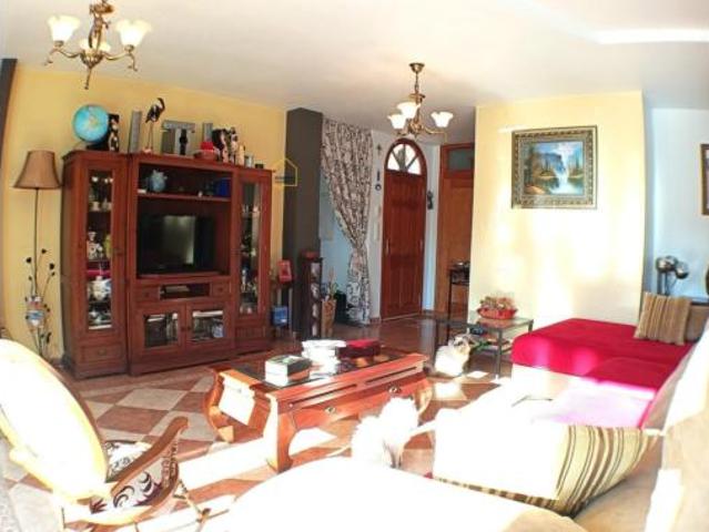 Chalet Venta Águilas, Los Geráneos