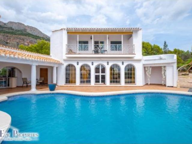 Chalet Venta Altea, Mascarat