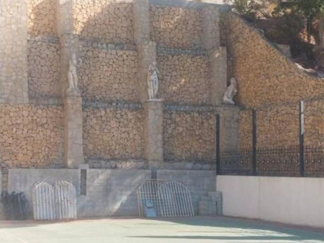 Chalet Venta Altea, Mascarat