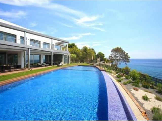 Chalet Venta Altea, Mascarat