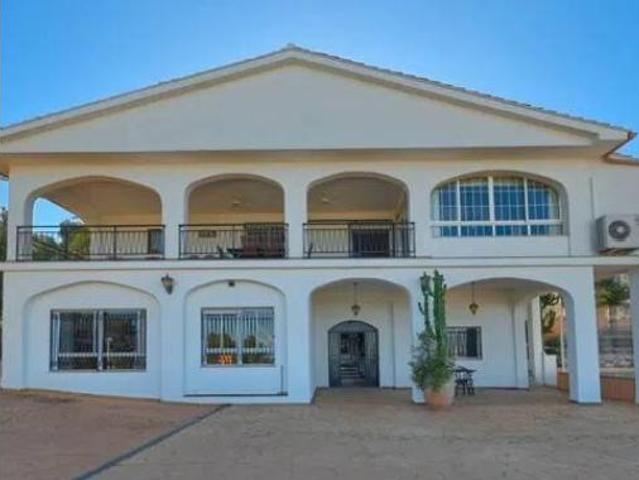Chalet Venta Alzira, La Vila
