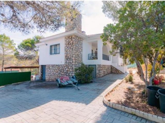 Chalet Venta Albalate de Zorita, Las Colonias de San Joaquín
