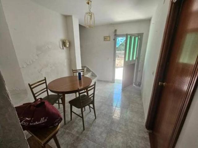 Chalet Venta Albares, Albares