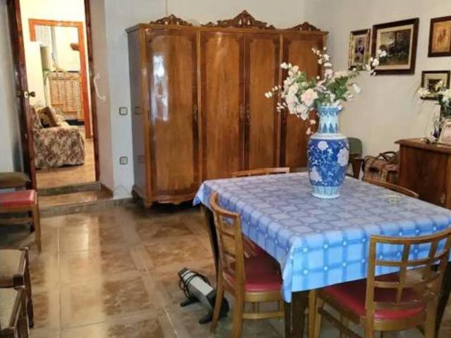 Chalet Venta Albares, Albares