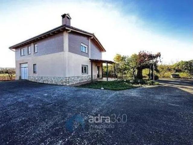Chalet Venta Albelda de Iregua, Albelda de Iregua