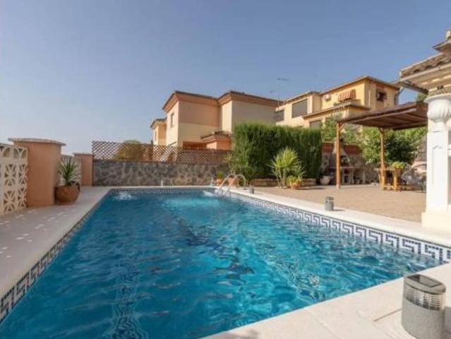 Chalet Venta Albolote, Albolote