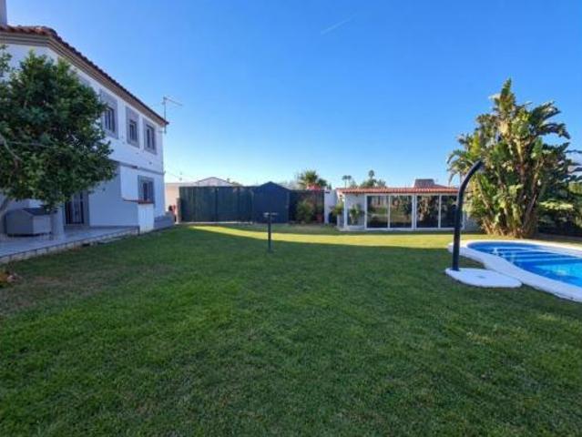 Chalet Venta Alcalá de Guadaíra, Oromana