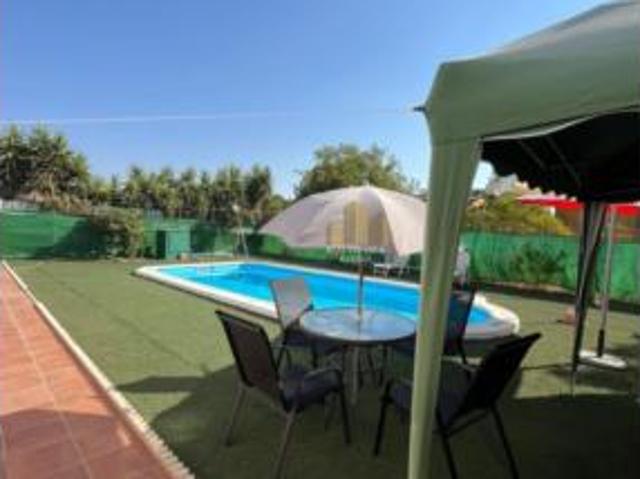 Chalet Venta Alcalá de Guadaíra, Oromana